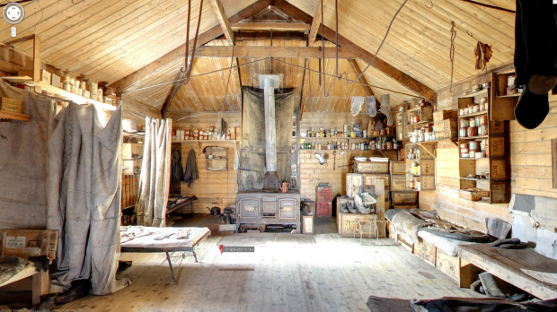 H&uuml;tte Sir Ernest Shackletons, die w&auml;hrend der Nimrod-Expedition errichtet wurde (Quelle: Google Street View / Screenshot: Golem.de)